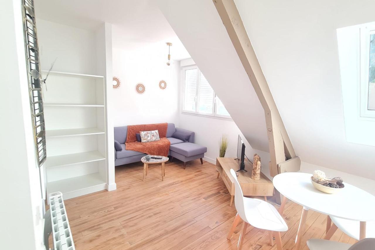 Appartement Le Jaures 5 - T2 - Dernier Etage à Hennebont Extérieur photo