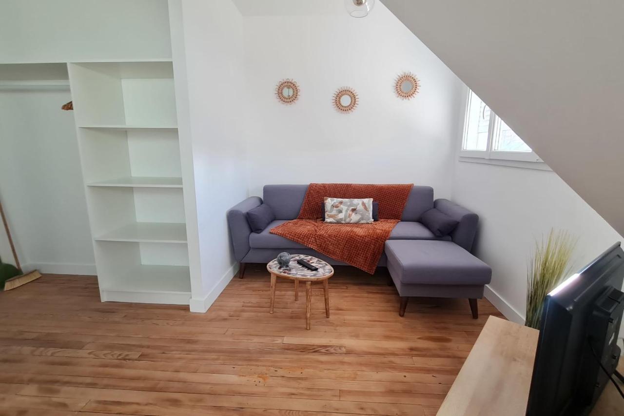 Appartement Le Jaures 5 - T2 - Dernier Etage à Hennebont Extérieur photo